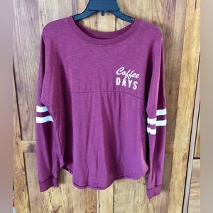 Maurices Women’s long sleeve t shirt